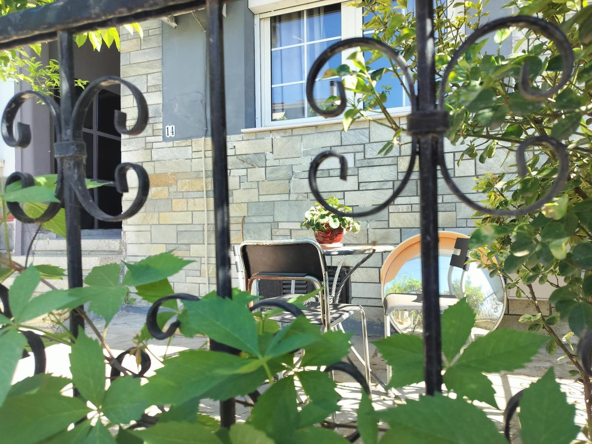 Isalos - Explore Center By Foot - Close To Helexpo, University & Hospital Thessaloniki Exterior foto